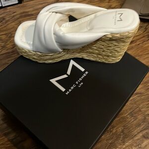 Marc fisher Navina wedge